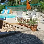 Castellaccio Con Piscina *